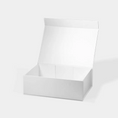 BOX: MEDIUM WHITE MAGNETIC GIFT BOX (PACK OF 10)