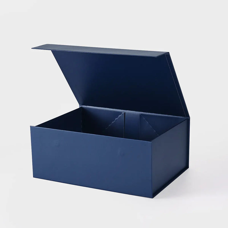 BOX: MEDIUM BLUE MAGNETIC GIFT BOX WITH RIBBON (PACK OF 10)