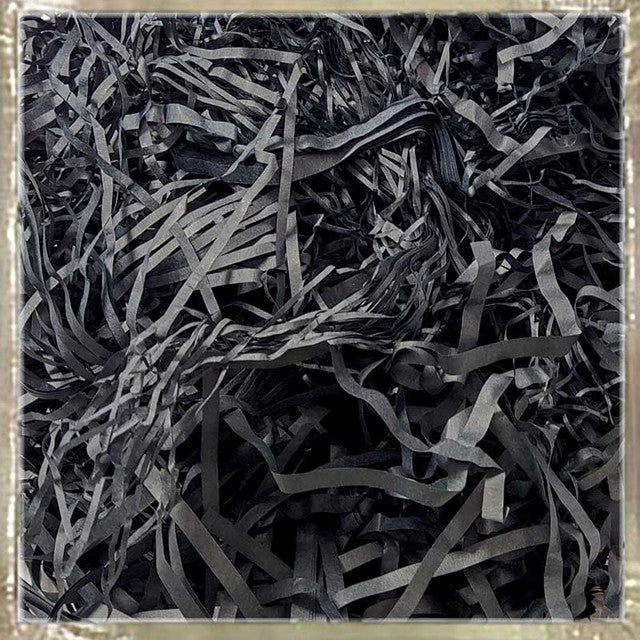 SHREDDED TISSUE PAPER FILLER BLACK - SMALL 20g BAG